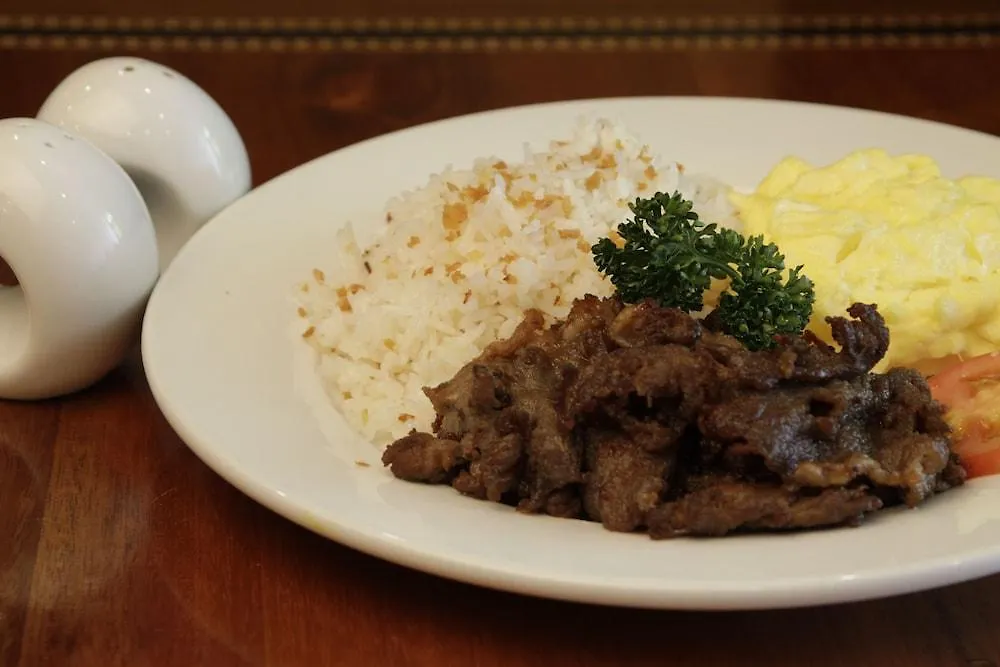 Hotel Herald Suites Solana Makati City