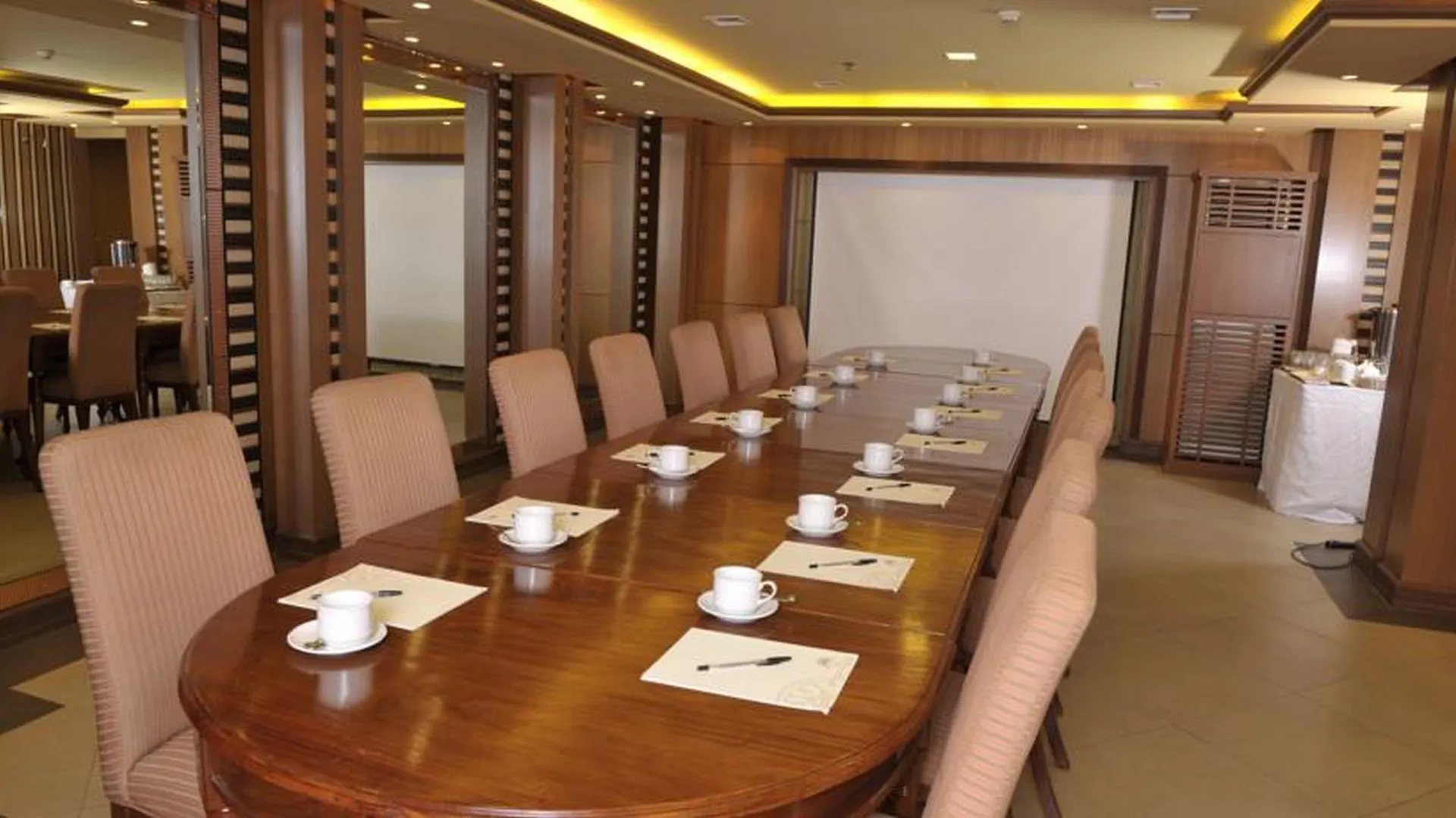 Herald Suites Solana Makati City 3*,